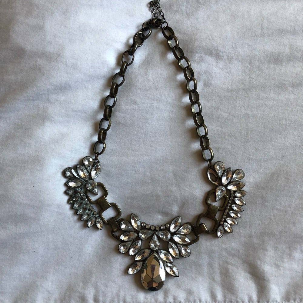 🧡10/$10 Dark Gold Statement Necklace
